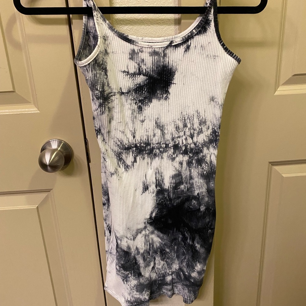 #shein form fitting tie dye ribbed dress.